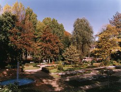 Square du centre-ville.